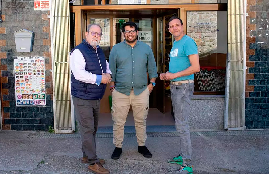 Personas migrantes que rescatan pueblos. El caso de Paredes de Nava y Fermoselle.